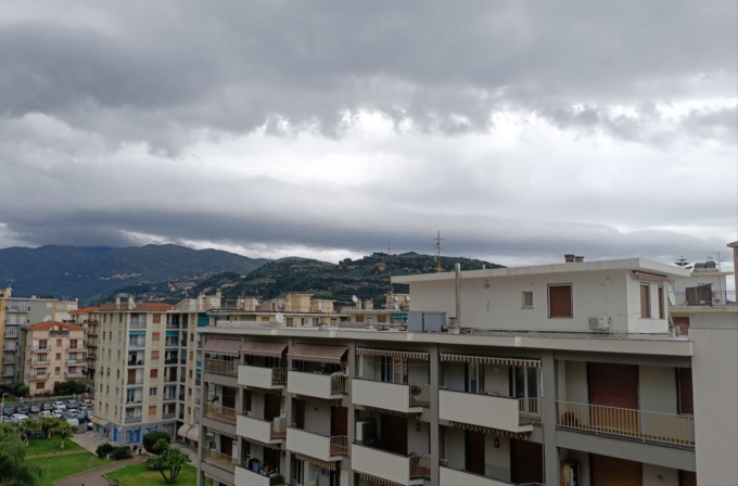 Maltempo, scatta l’allerta arancione