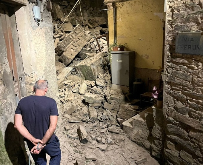 Buggio: crolla edificio abbandonato, tre sfollati