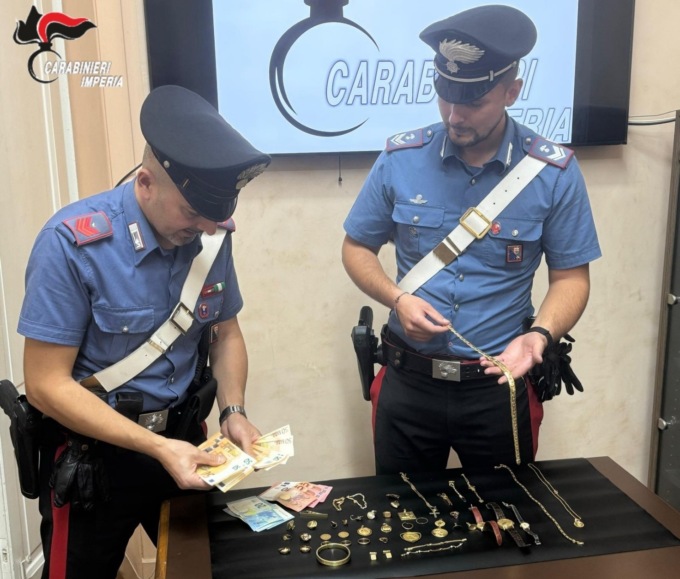 Ancora una anziana truffata da un finto avvocato. Arrestati padre e figlio