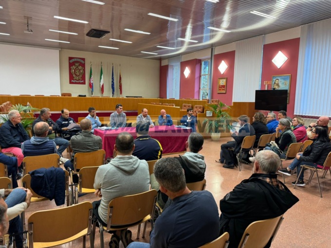 Mercato coperto: vertice in Comune, ipotesi dei banchi in via della Repubblica