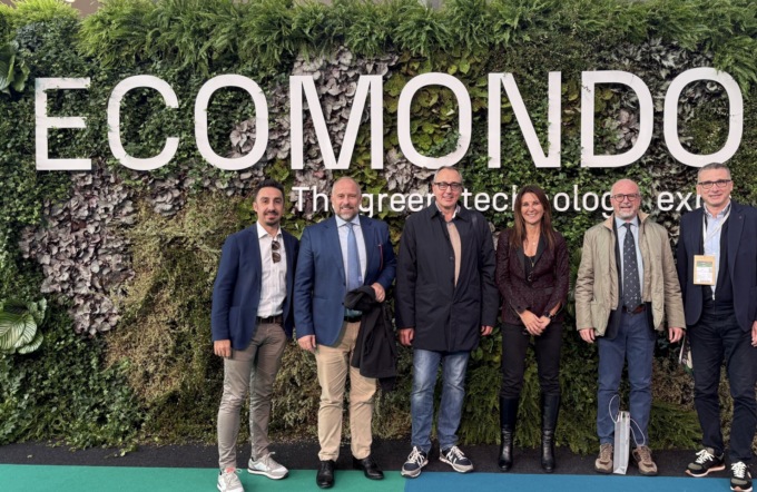 Doppia missioneper Amaie Energia: in Olanda per i fiori e a Rimini per l’ambiente