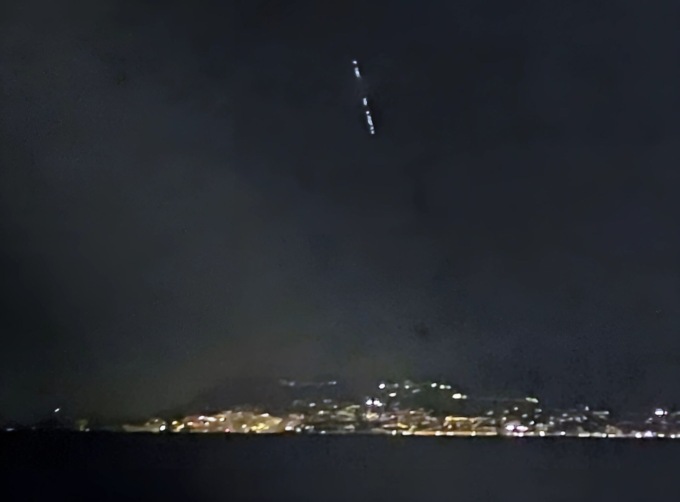 Meteorite o ufo? No, è il trenino di satelliti di Space X