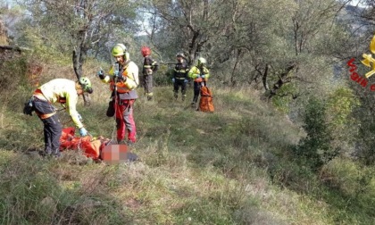 Anziano cade per 8 metri in campagna