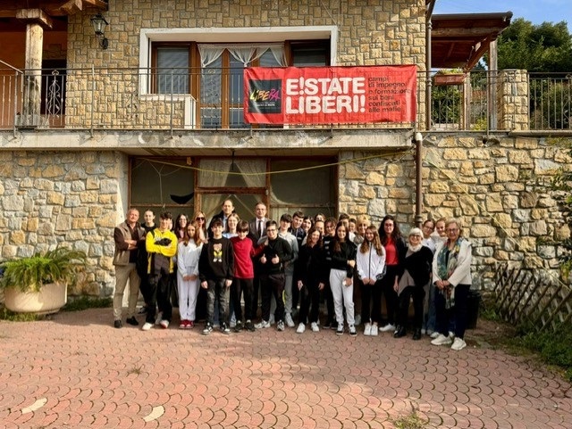 Studenti di Diano Marina in visita ai beni confiscati alla mafia