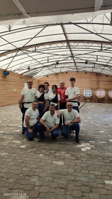 Gli arcieri di San Bartolomeo alla gara indoor di Imperia