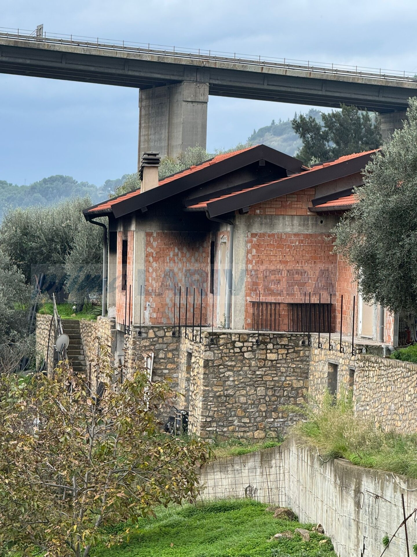 incendio casa costruzione bordighera borghetto san nicolò 28 novembre 2024