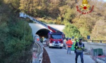 Operaio morto cadendo da un ponteggio sull'A6