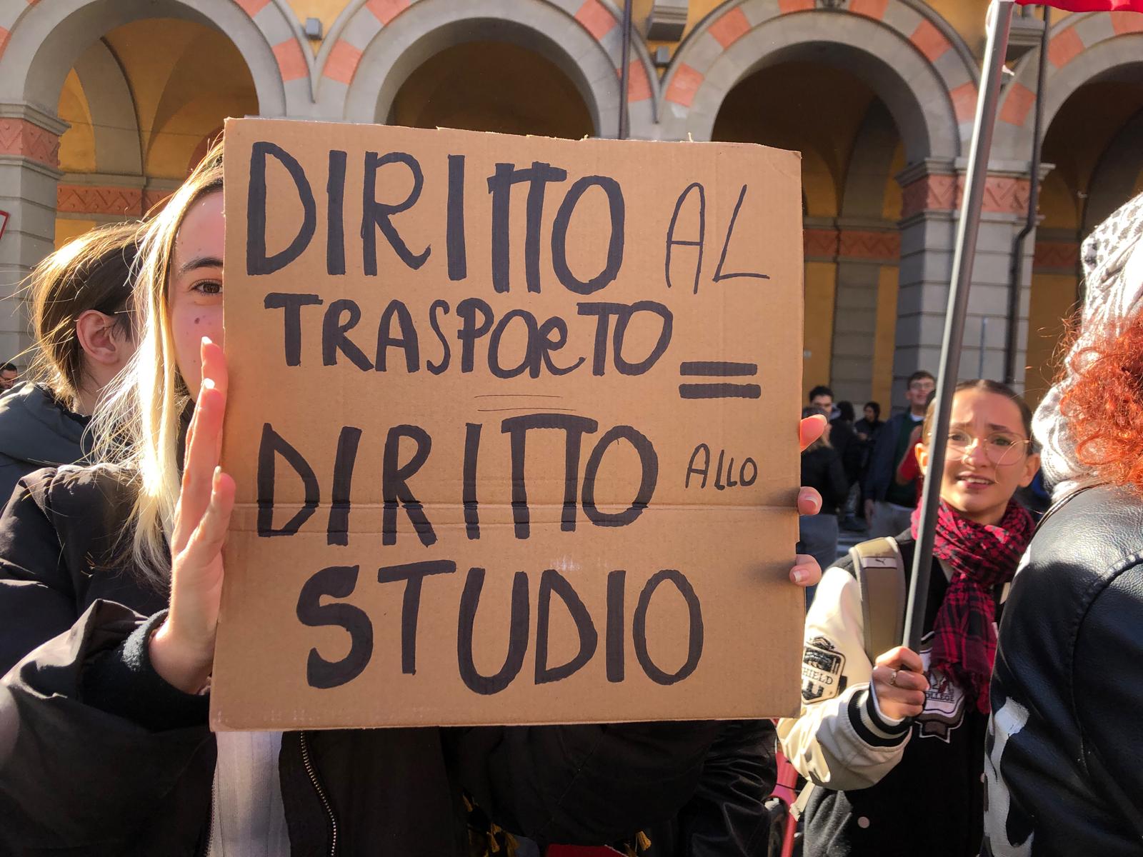 manifestazione studenti (2)