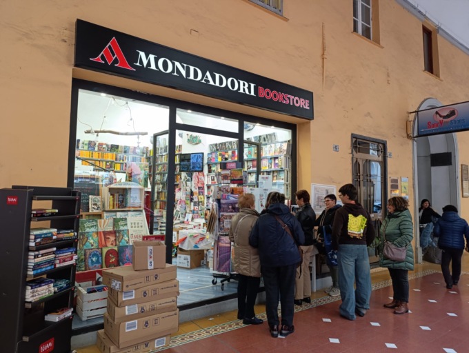 #ioleggoperché: alunni librai per un giorno a Imperia