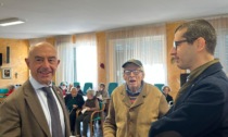 Visita di Natale a Casa Serena per sindaco e vice