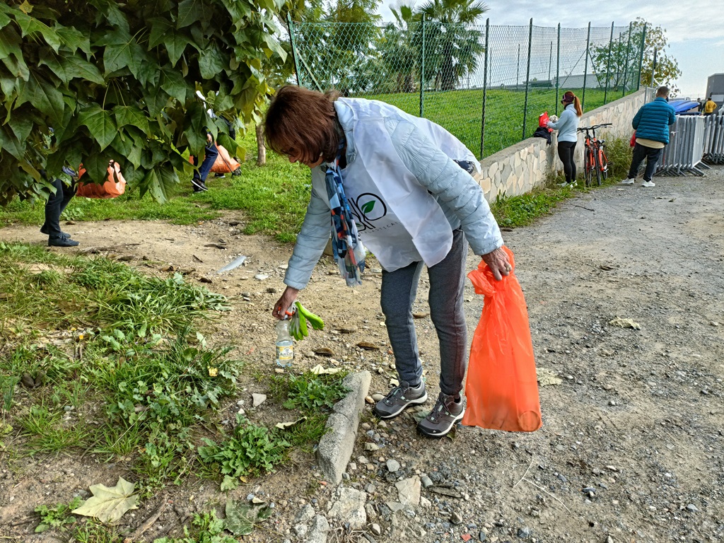 Deplasticati pulizia Pian di Poma (5)