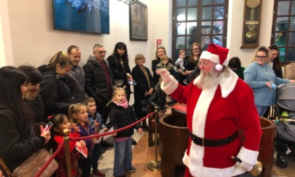 Inaugurato il Presepe in Comune a Imperia alla presenza dei più piccoli