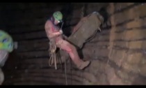 Sei liguri tra gli speleologi nella grotta Bueno Fonteno