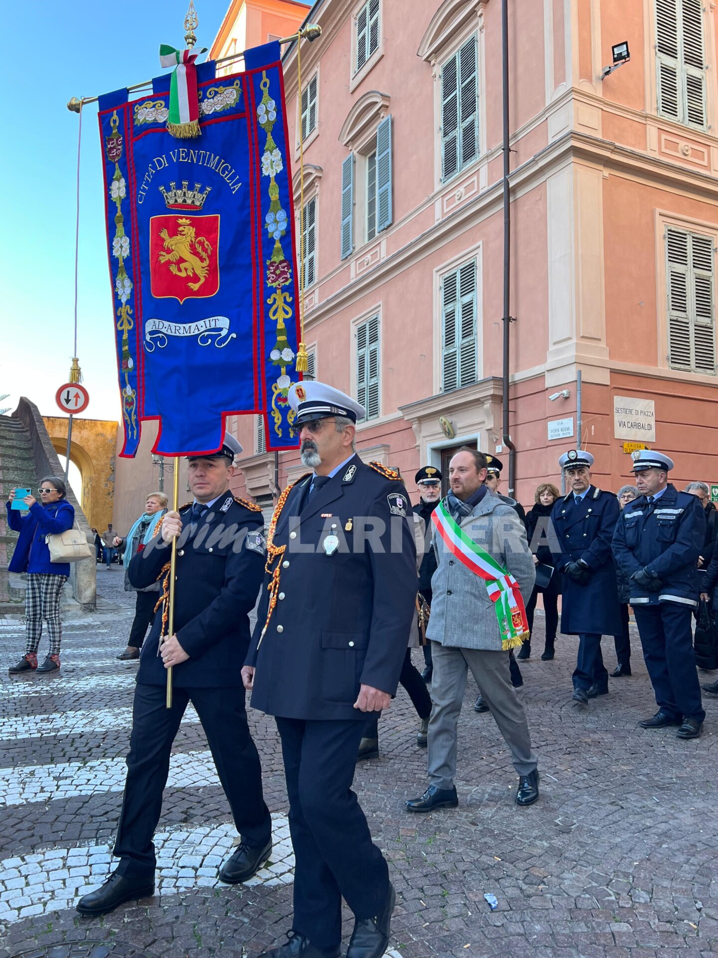 apertura porta santa ventimiglia 29 dicembre 2024_06