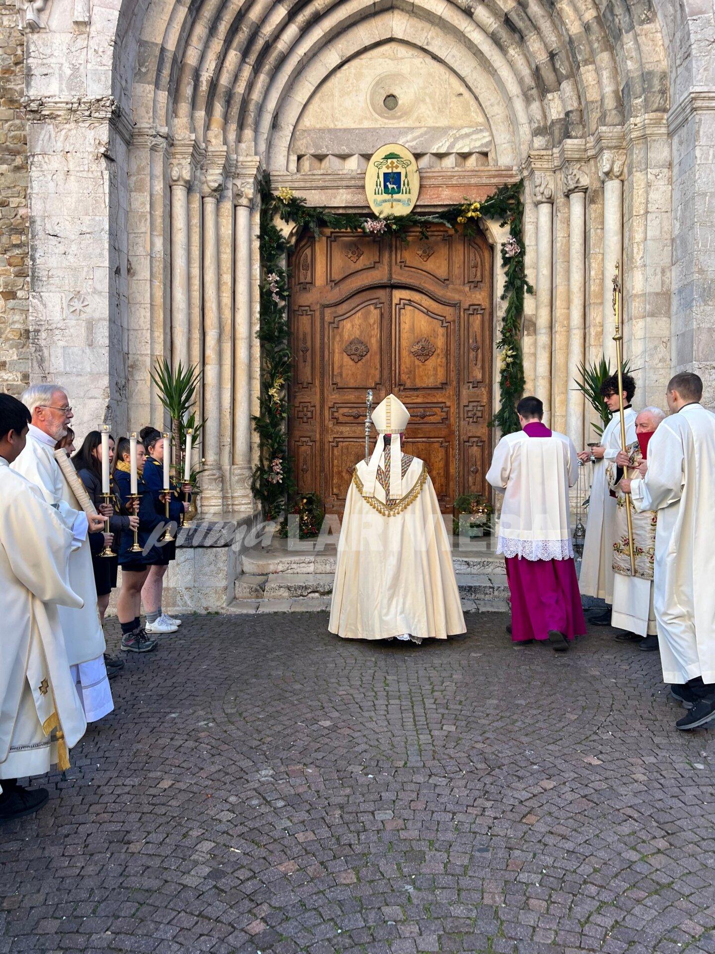 apertura porta santa ventimiglia 29 dicembre 2024_08