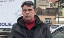 Senza giacca in Consiglio comunale: verbale da 300 euro al consigliere Pd Ivan Bracco