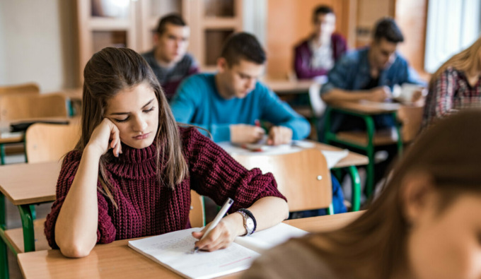Scegliere la scuola: la guida per gli studenti della Camera di Commercio