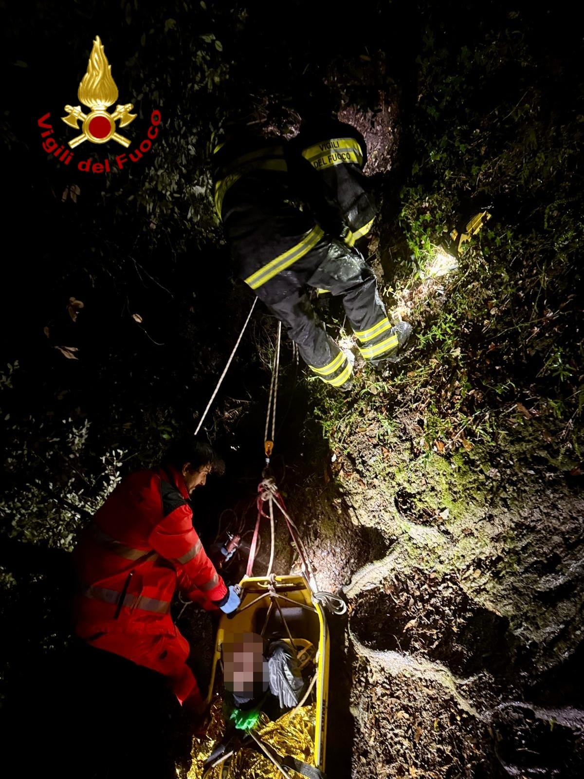 soccorso tedesco casa nel bosco vigili del fuoco