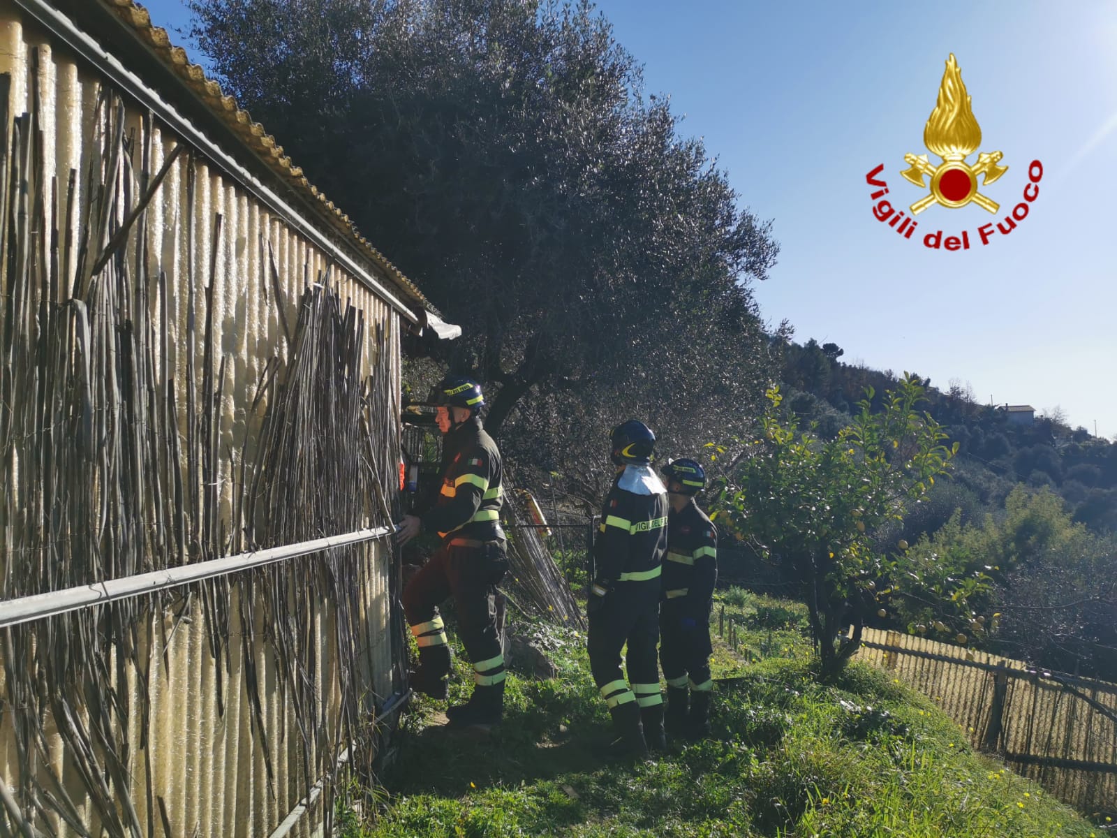 vigili del fuoco san biagio della cima intervento campagna uomo caduto