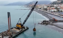 Reef a Ventimiglia, è arrivata la chiatta si parte con i lavori