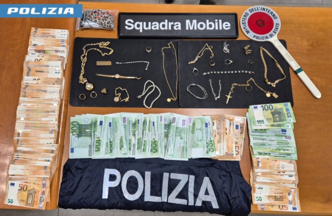 Truffata anziana per 67mila euro, arrestata donna