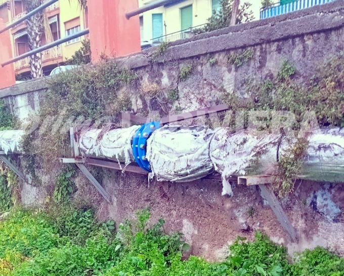 Perdita di liquami alla foce del Roja: condutture ok, colpa delle caditoie