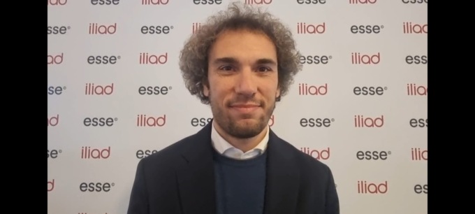 Iliad sbarca a Sanremo: tanti artisti ospiti nella lounge al porto