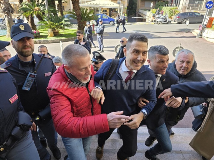 Il generale Vannacci plaude i Duran Duran e dice: “Mi piacciono i wild boys”