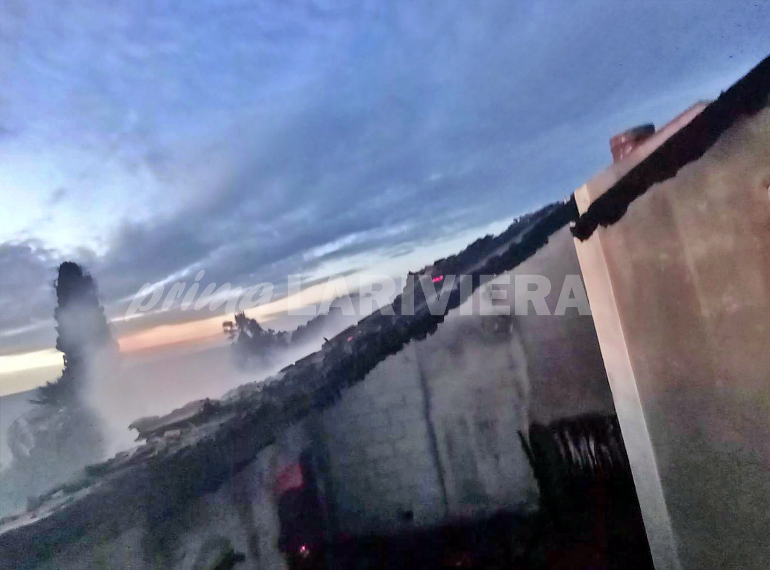 incendio tetto abitazione corso europa latte ventimiglia