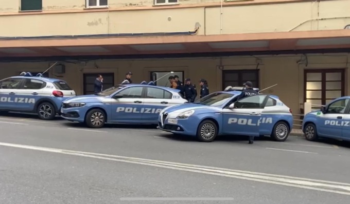 Arrestati due tunisini ricercati per rapina, incendio e tentata estorsione