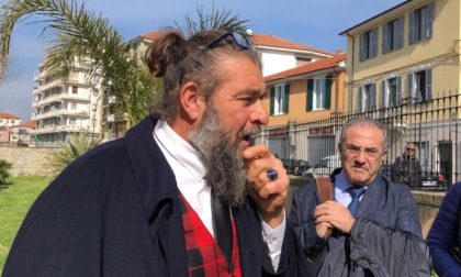 "Non ho organizzato contestazioni contro Bassetti, sono un ex poliziotto non un terrorista"