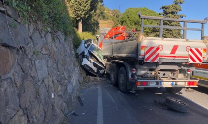 Incidente sull'Aurelia a Imperia. Un 55enne in elicottero al Santa Corona