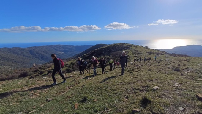 Sabato 29 marzo via ai trekking gratuiti a Villa Faraldi e Diano Arentino