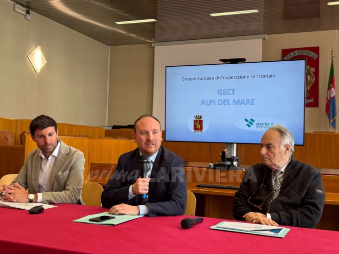 Una città italo-francese da 200mila abitanti: ecco cos’è il Gect presentato a Ventimiglia