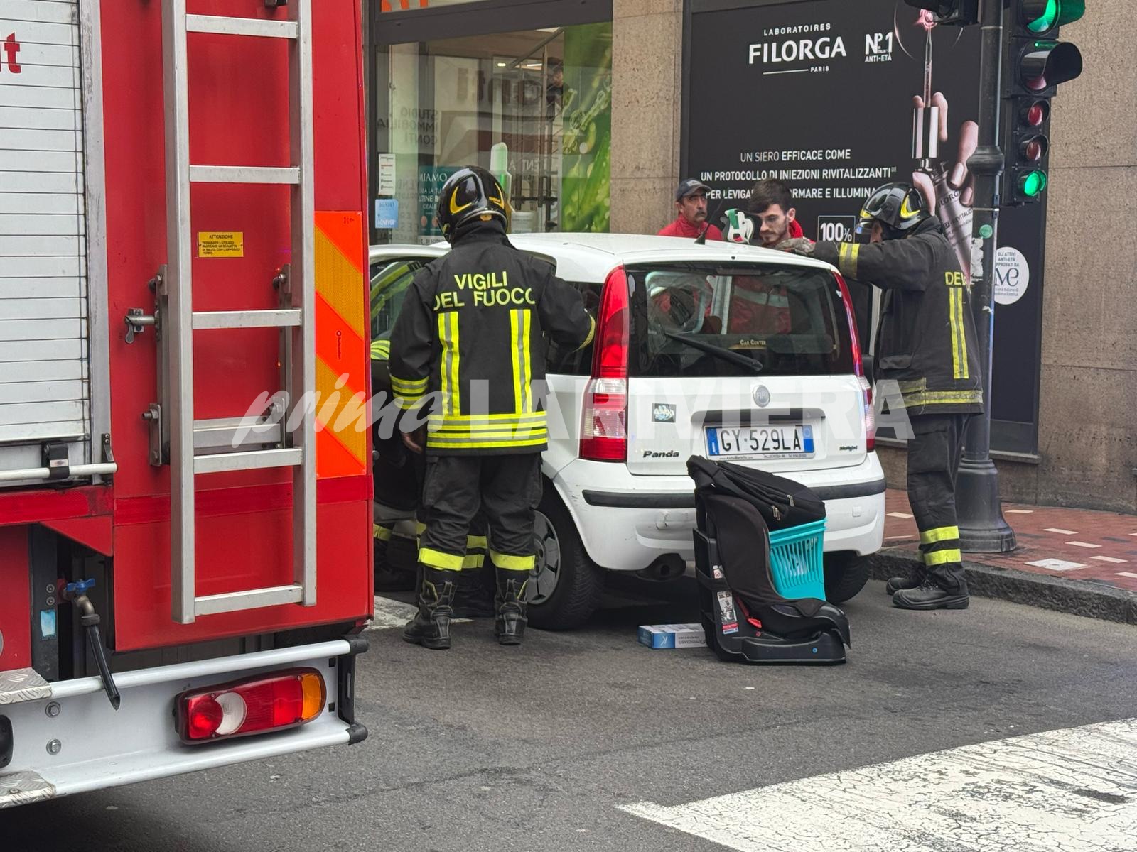 incidente tamponamento bordighera via aurelia davanti al giglio