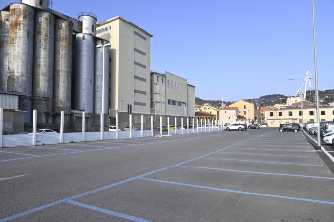 Già 900 firme contro i posteggi blu