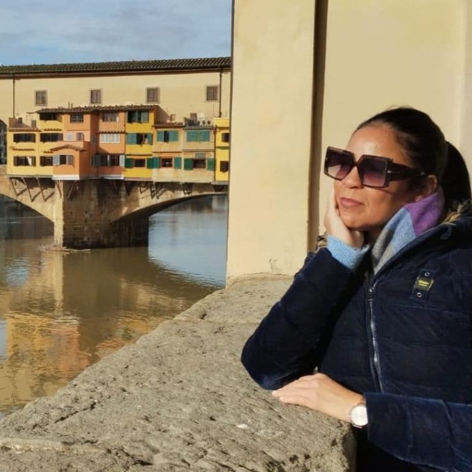 Giovane donna muore a 49 anni