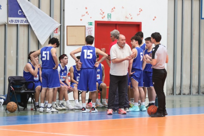 Vittoria del Sea Basket Sanremo contro la Val Petronio