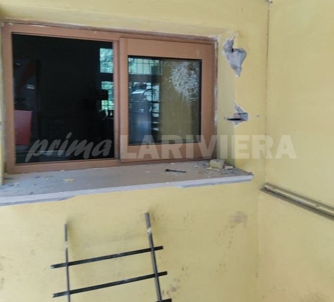 Furto con scasso alla bocciofila per un bottino di 30 euro