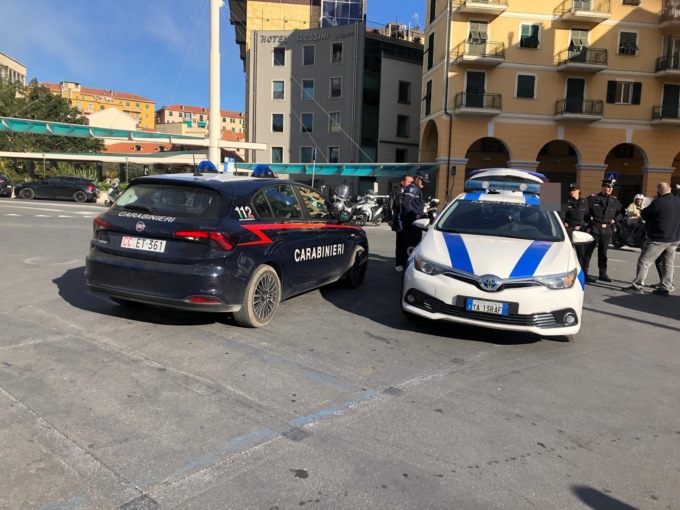 Minorenne aggredito sull’autobus a Imperia
