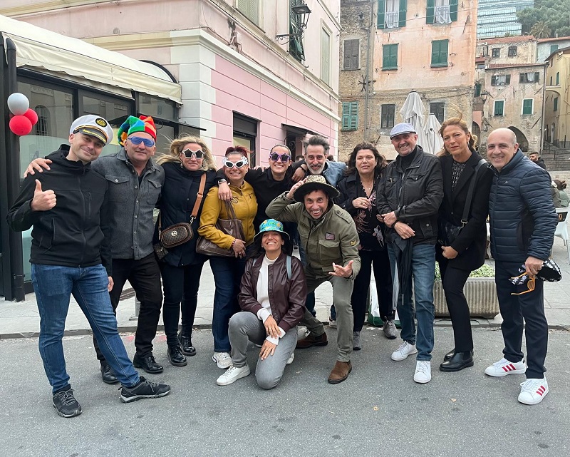 Amici 1 (1)