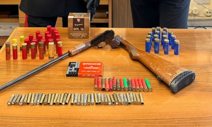 Armi e munizioni detenute illegalmente: 55enne arrestato dai Carabinieri