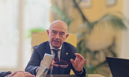 Festival, ricorso JE: il Tar decide di "non decidere" (per ora)