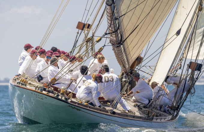 Regate e fuochi d’artificio da giovedì a Sanremo. 36 storici yacht in gara tra Vela e… Sapori