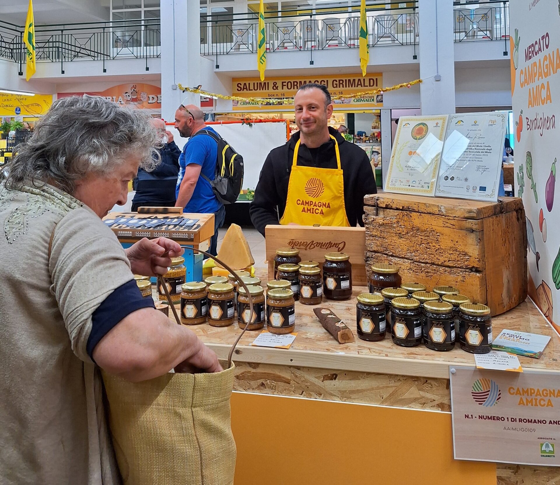 inaugurazione mercato campagna amica bordighera 17 maggio 2025_05