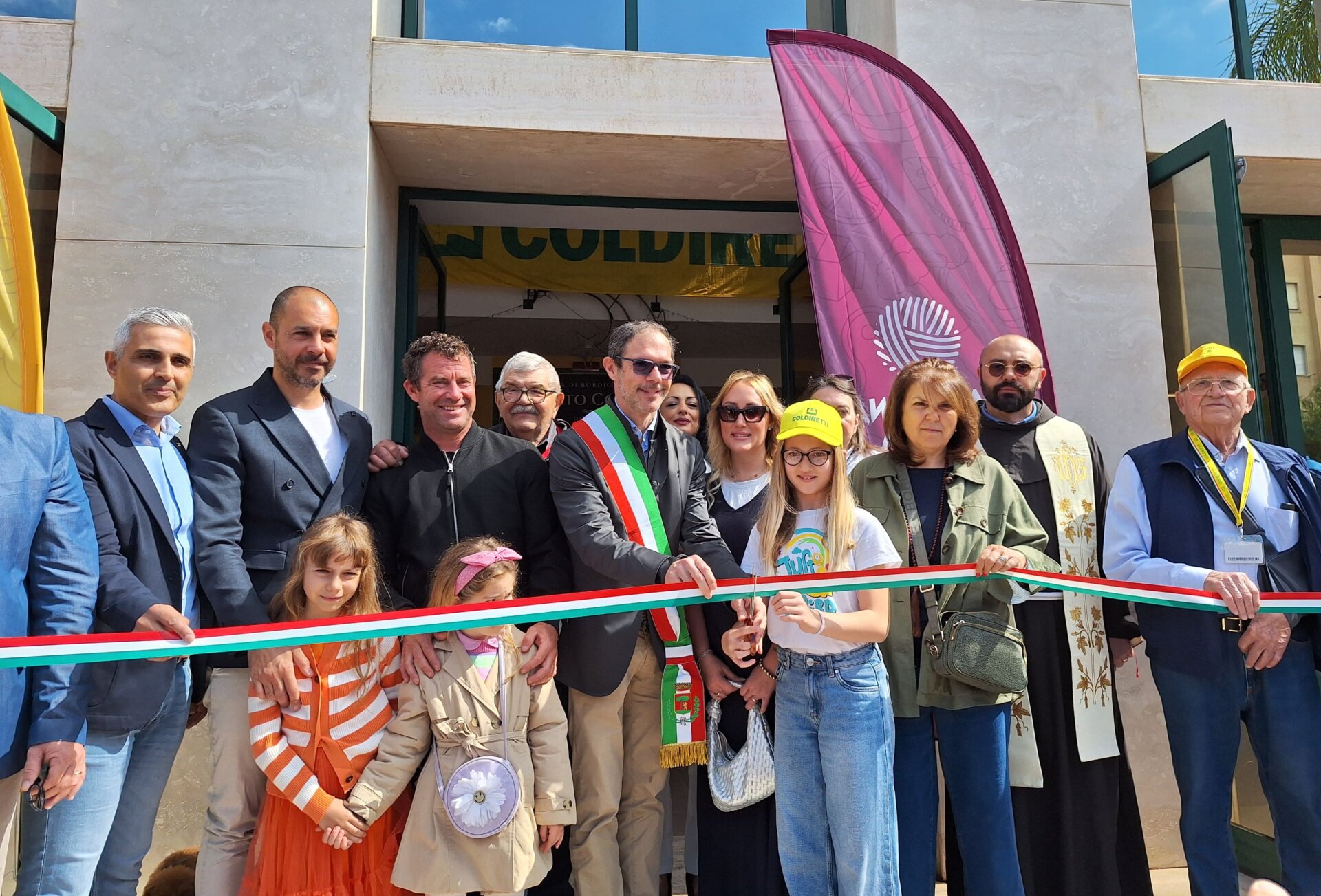 inaugurazione mercato campagna amica bordighera 17 maggio 2025_08
