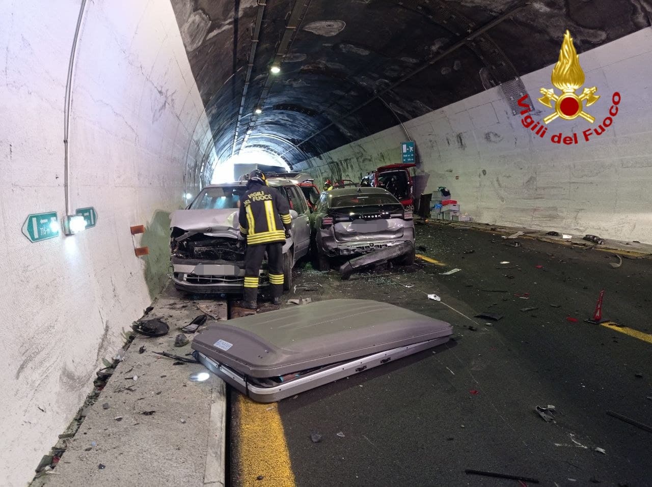 incidente galleria aprosio a10 autofiori vallecrosia tir 13 maggio 2025 autostrada dei fiori_02