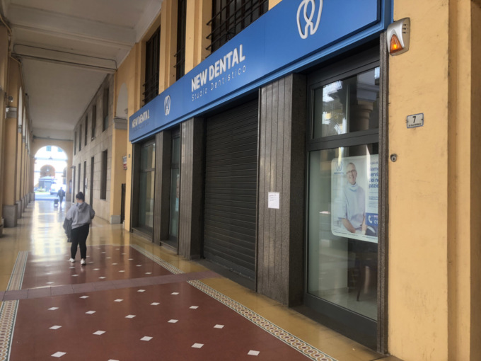 Il caso New Dental di Imperia: “Chiusura legata a una fusione in atto”