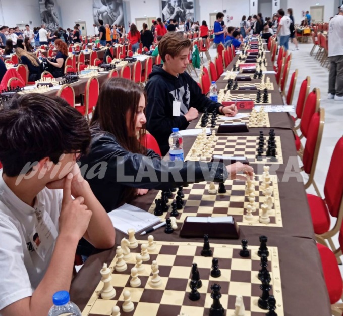 Nono posto assoluto per gli studenti delle Biancheri al torneo nazionale di scacchi