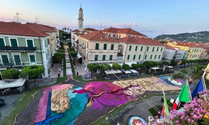 Infiorata del Corpus Domini a Diano Marina